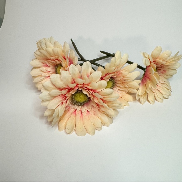 Faux Floral Bundle - 5 Stems - Picture 6 of 7